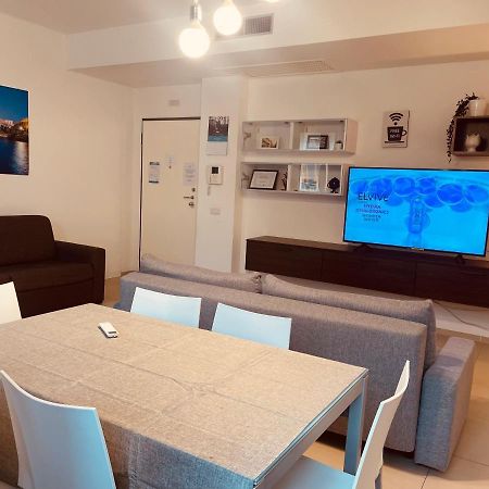 Berga Exclusive Suite 5 Bari Luaran gambar